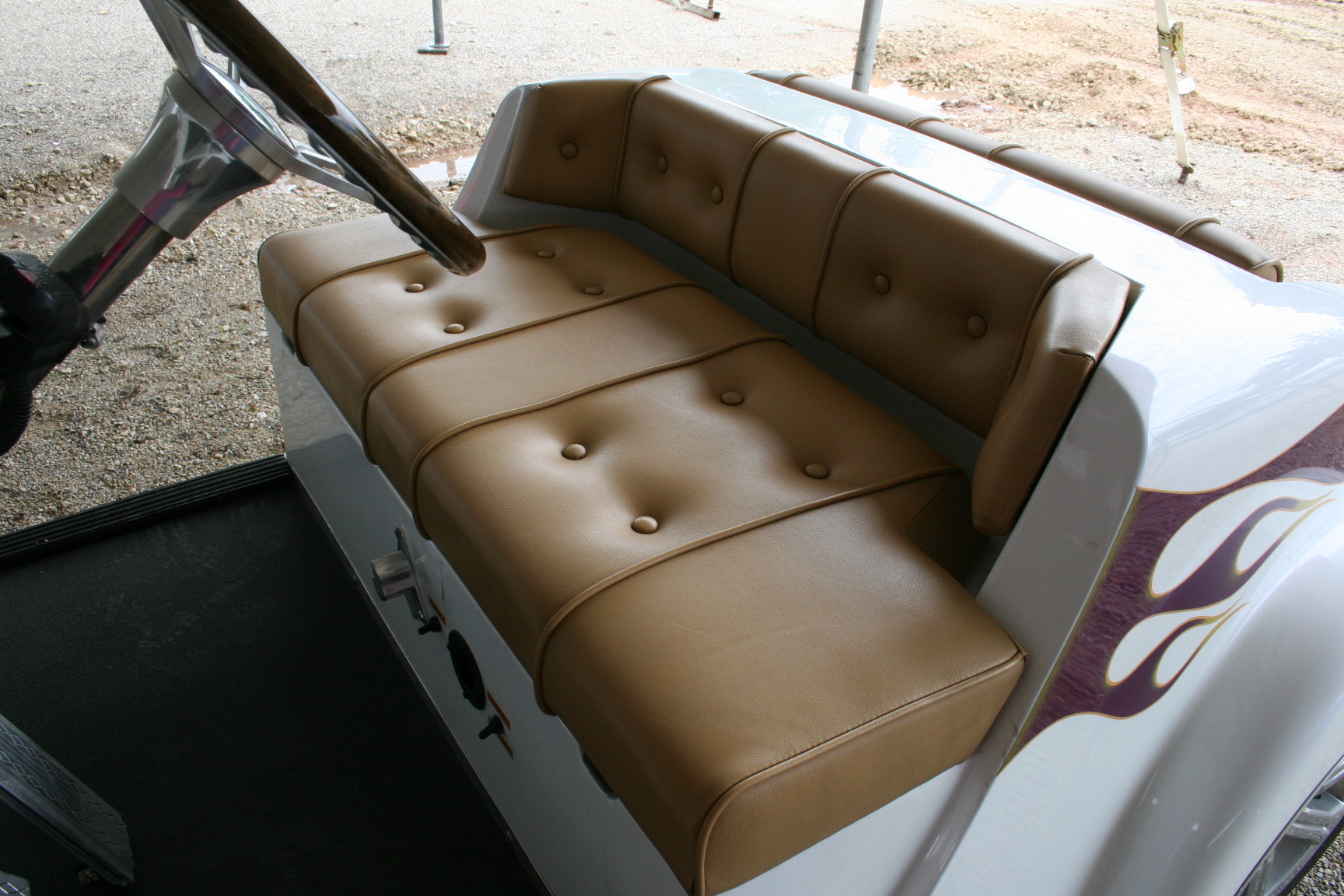 4th Image of a 2001 CLUB CAR GOLF CART 1940 FORD DESIGN