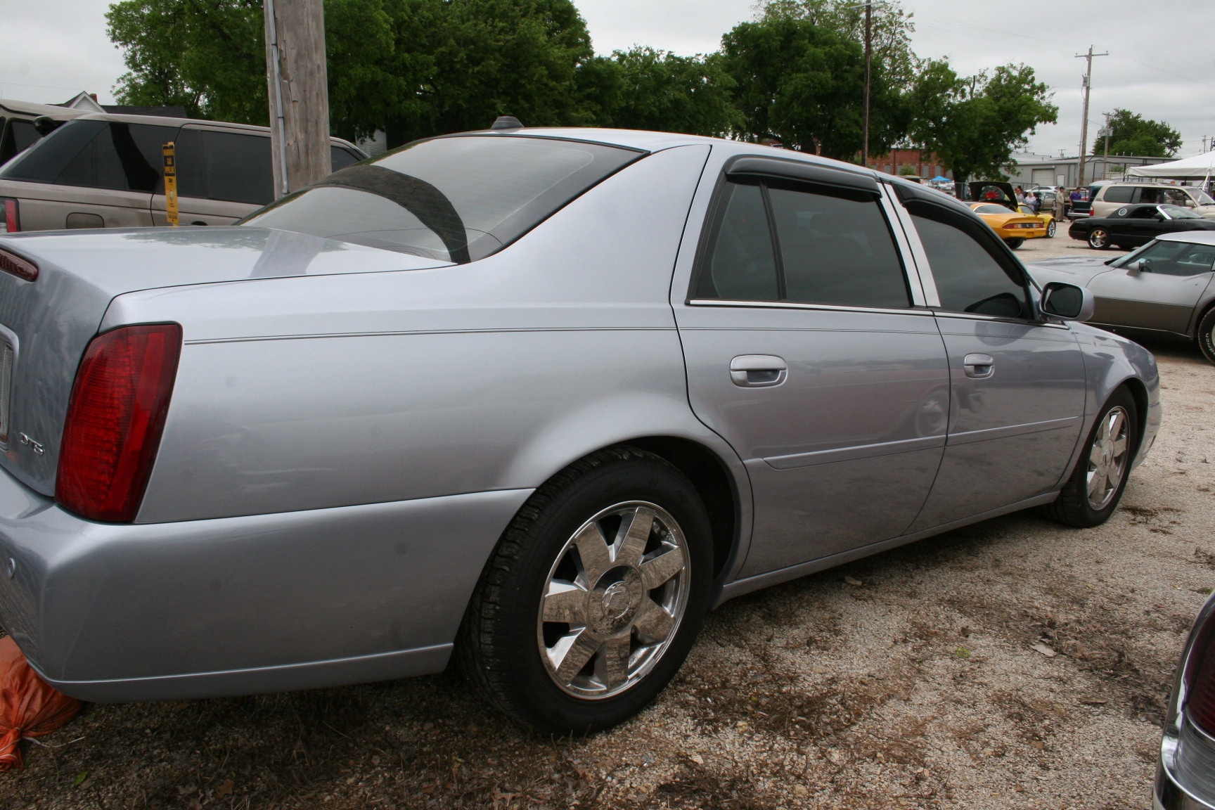 9th Image of a 2004 CADILLAC DEVILLE DTS