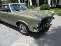 Image 10 of 27 of a 1965 PONTIAC GTO