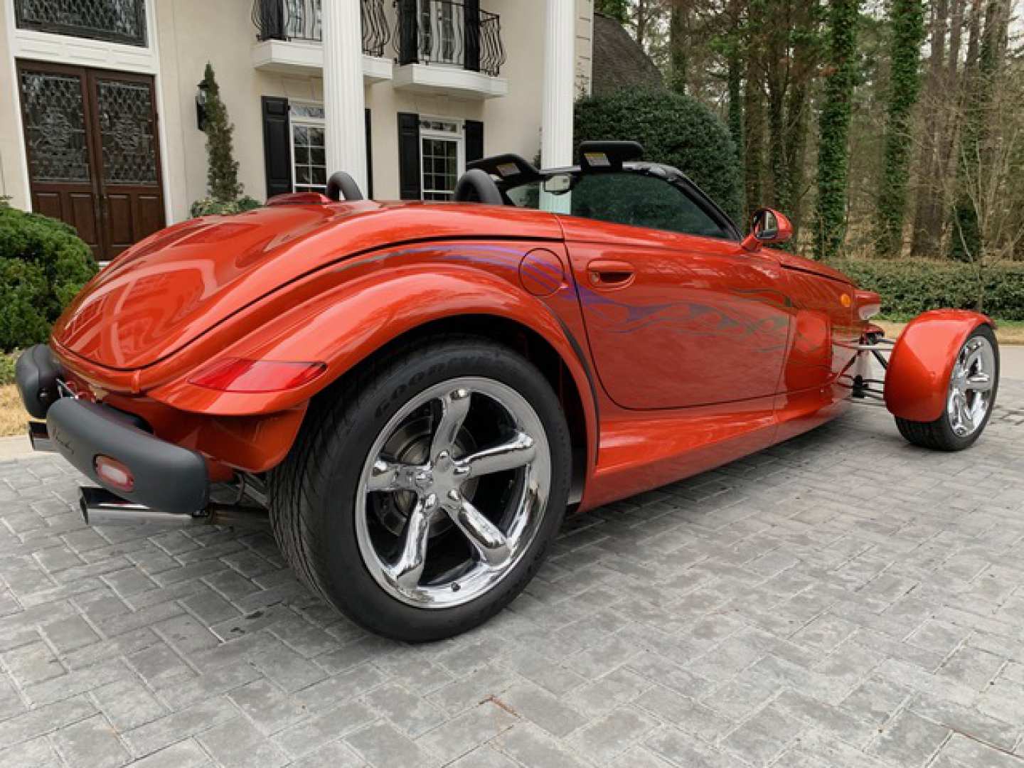 4th Image of a 2001 PLYMOUTH PROWLER