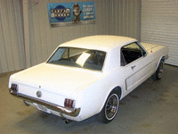 Image 4 of 17 of a 1965 FORD MUSTANG