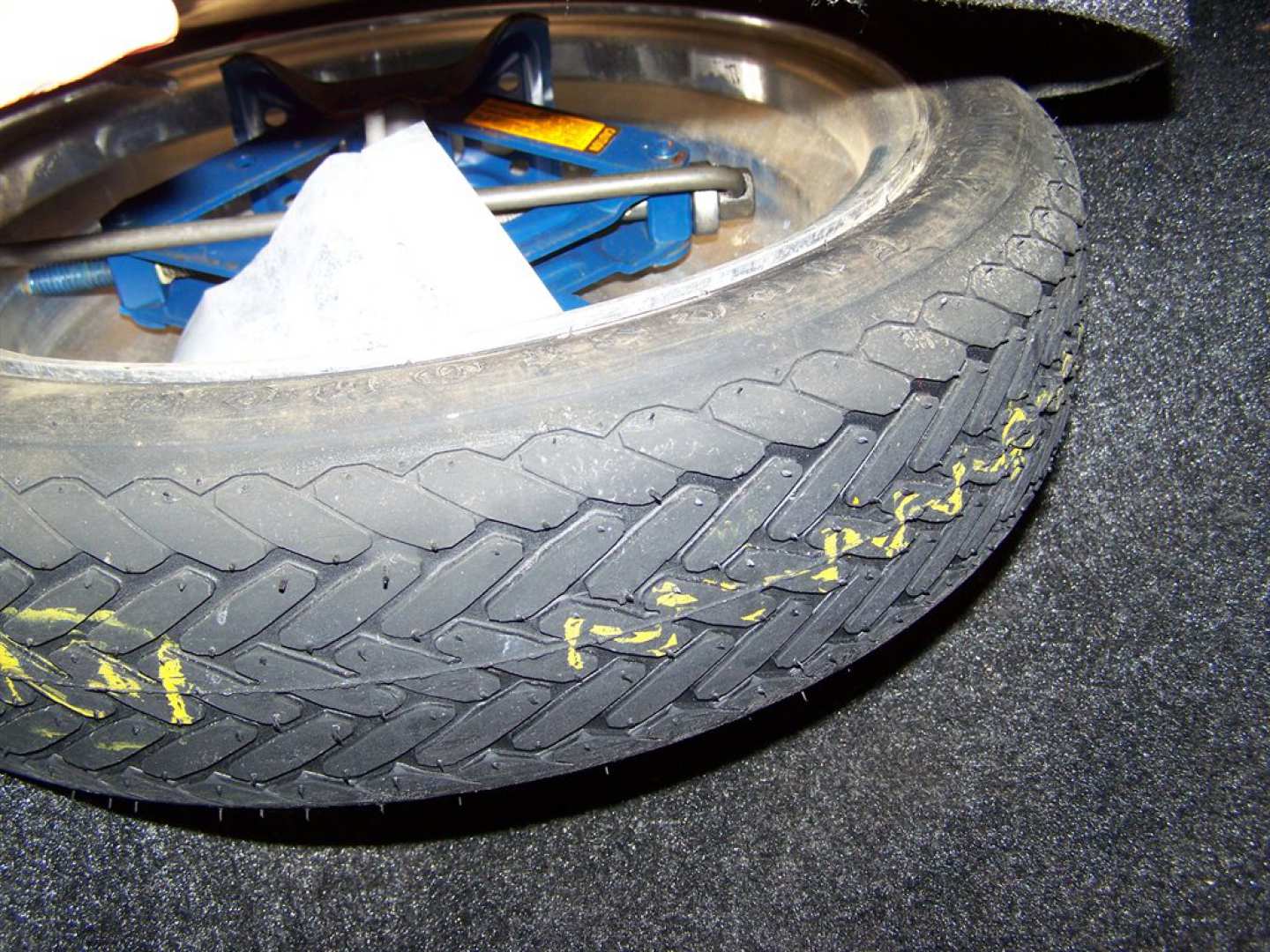 53rd Image of a 1984 FORD THUNDERBIRD