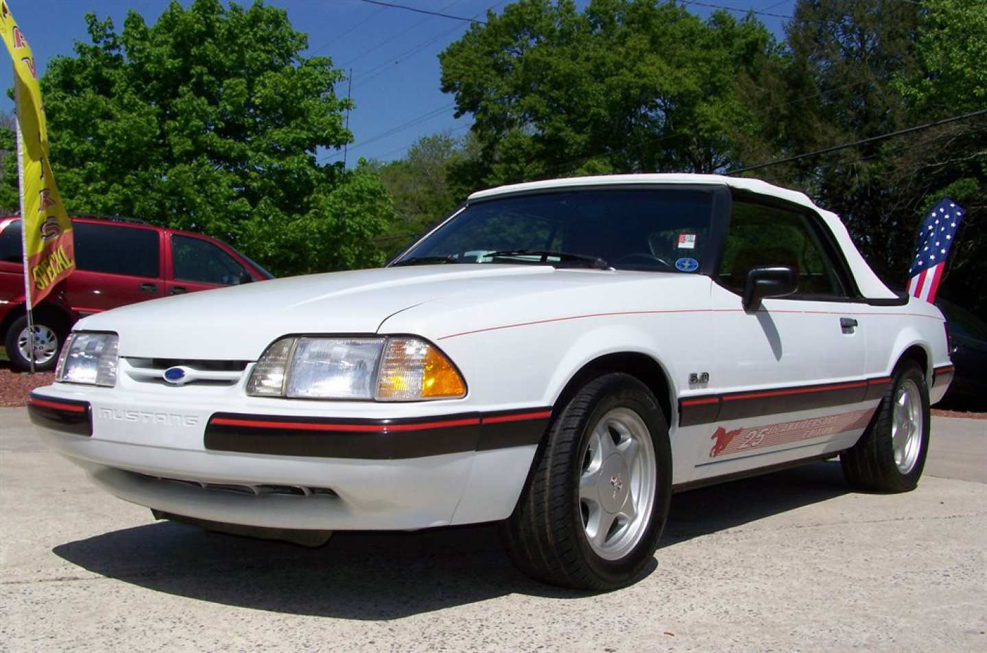 1st Image of a 1989 FORD MUSTANG LX