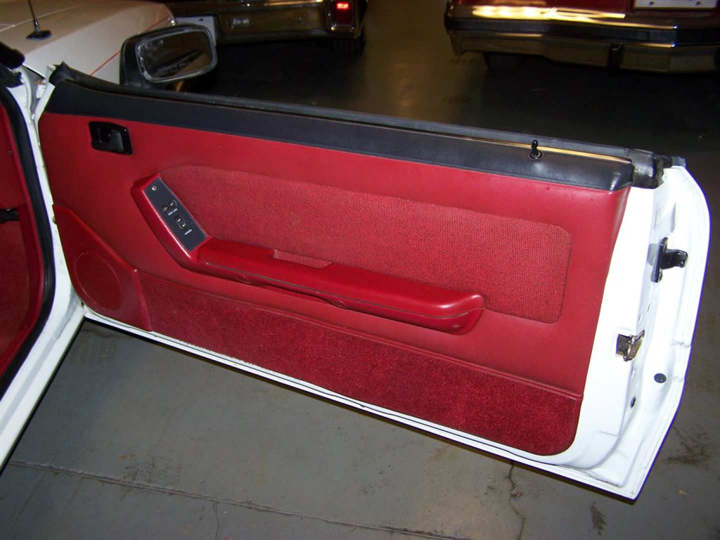 17th Image of a 1989 FORD MUSTANG LX