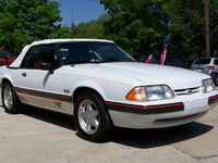 Image 1 of 25 of a 1989 FORD MUSTANG LX