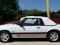 Image 6 of 25 of a 1989 FORD MUSTANG LX