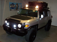 Image 5 of 19 of a 2007 TOYOTA FJ CRUISER S