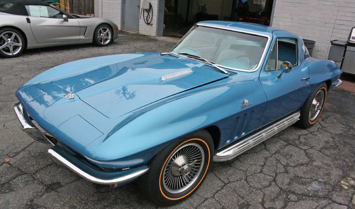 0th Image of a 1966 CHEVROLET CORVETTE