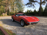 Image 2 of 9 of a 1970 CHEVROLET CORVETTE