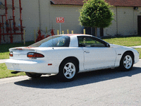 Image 4 of 10 of a 1997 CHEVROLET CAMARO Z28