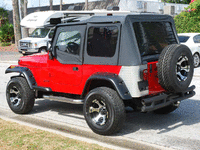 Image 2 of 12 of a 1989 JEEP WRANGLER