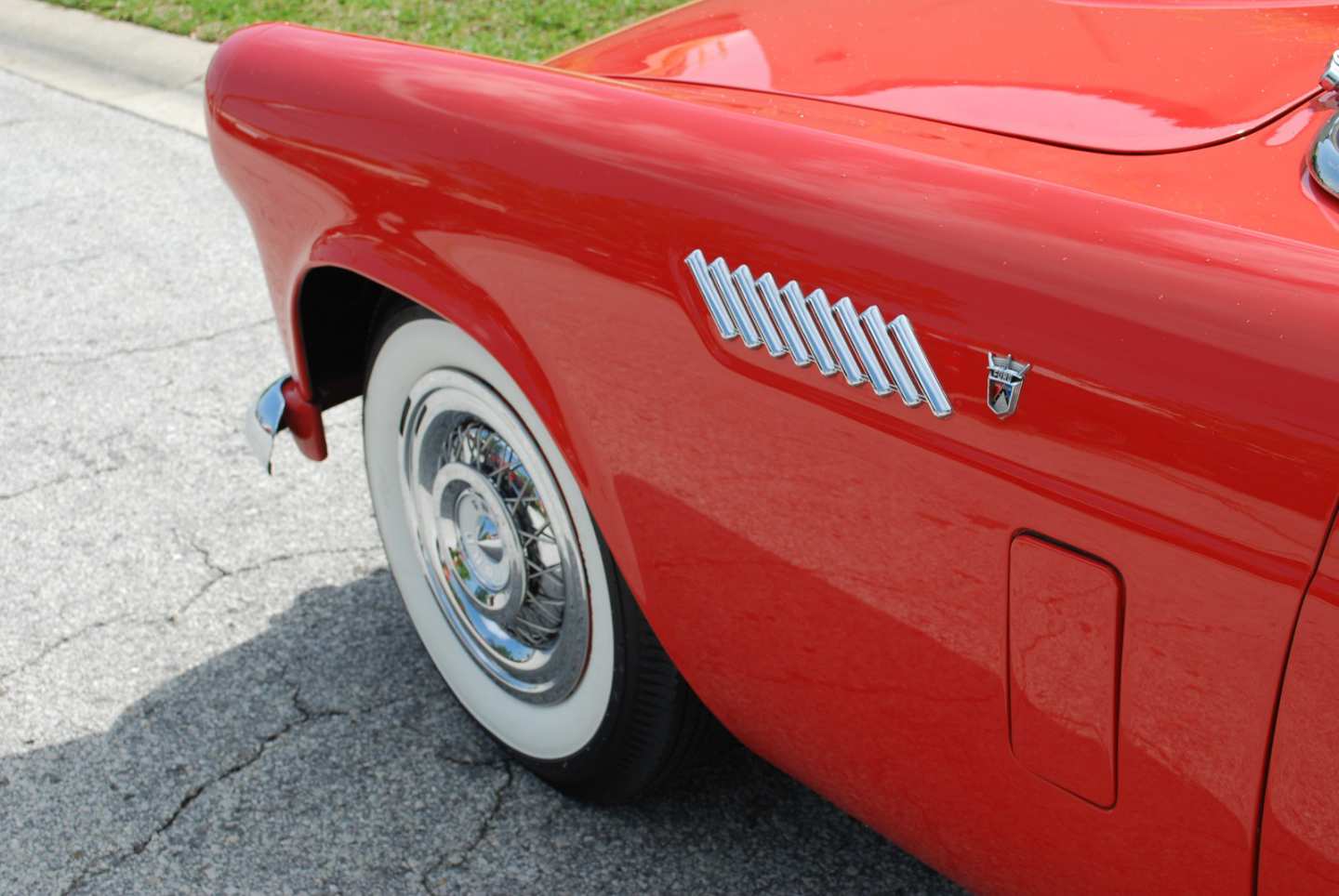6th Image of a 1956 FORD THUNDERBIRD