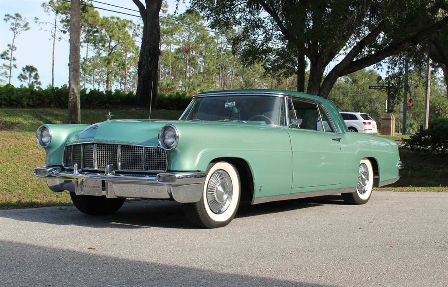 1st Image of a 1957 LINCOLN CONTINENTAL MARK II
