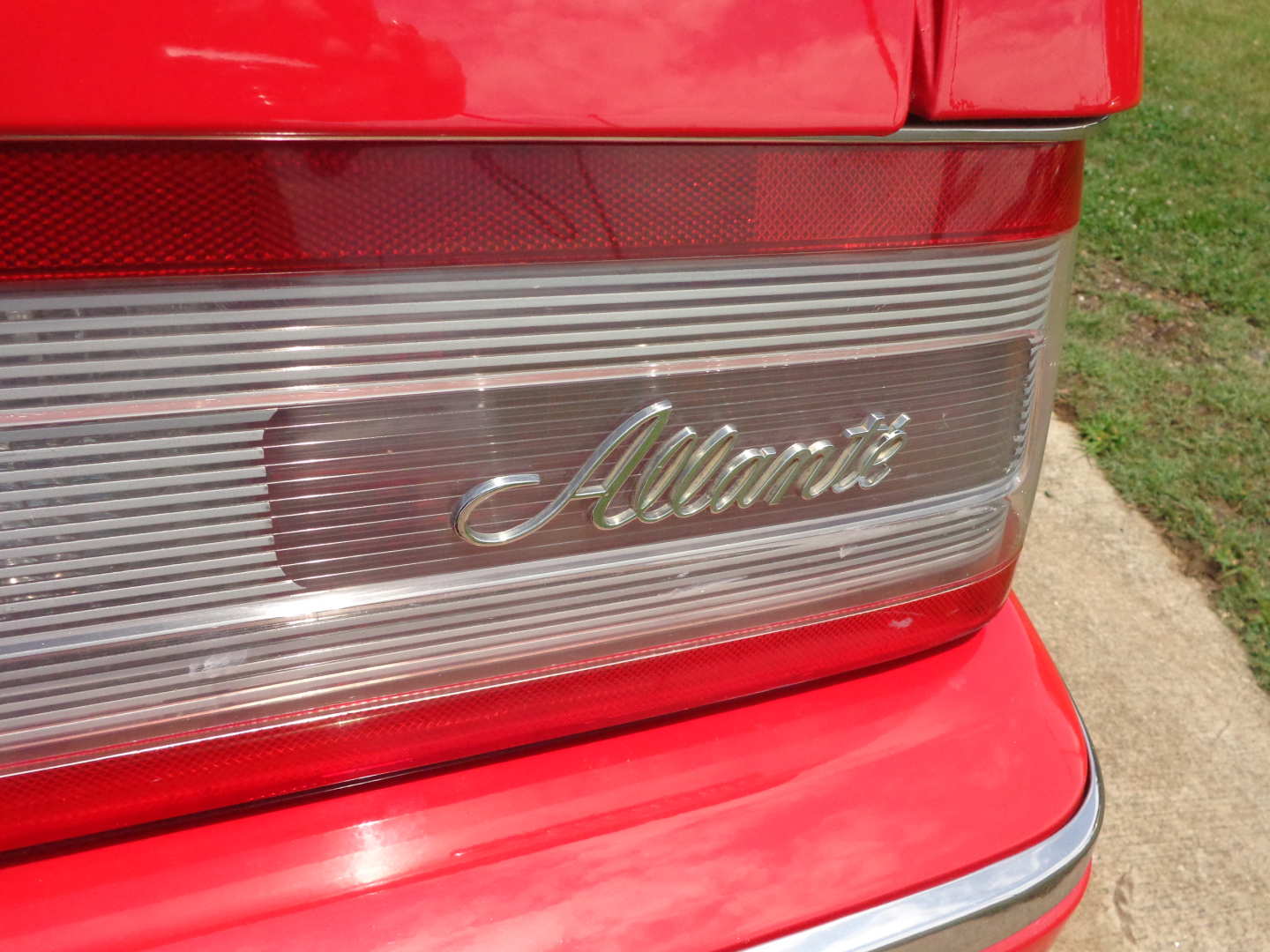 3rd Image of a 1989 CADILLAC ALLANTE