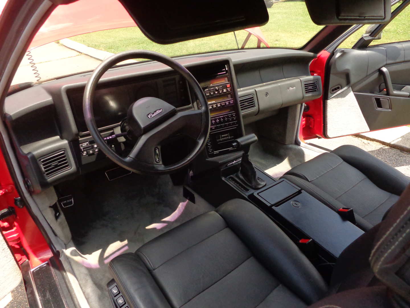 5th Image of a 1989 CADILLAC ALLANTE