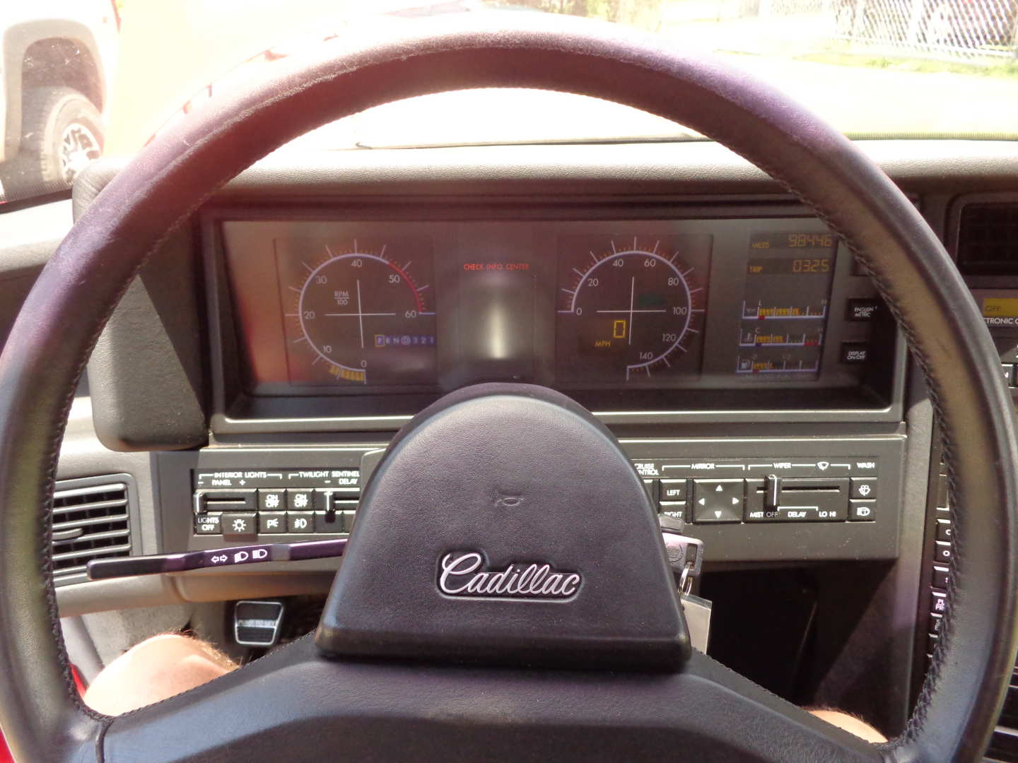 7th Image of a 1989 CADILLAC ALLANTE