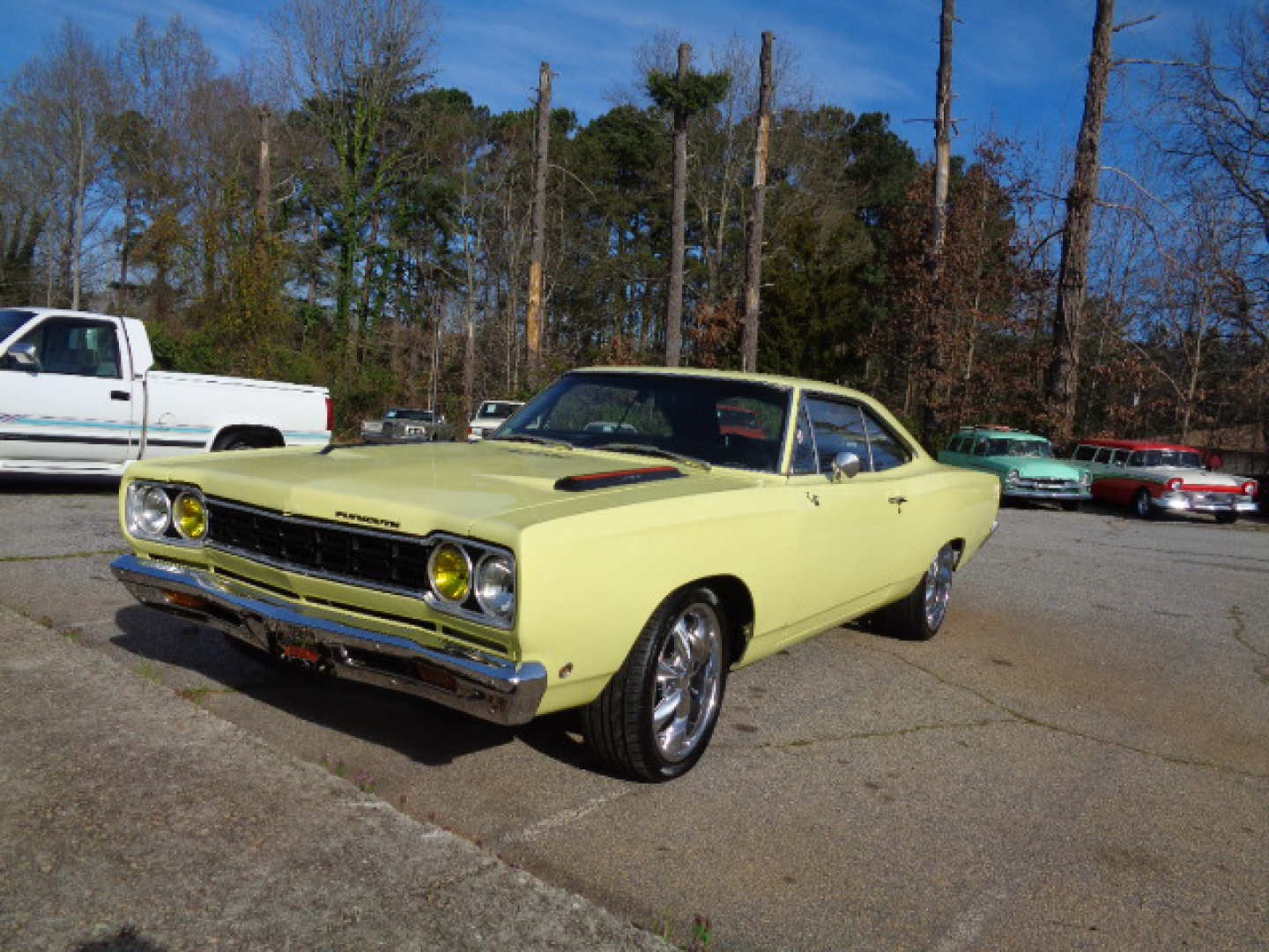 1st Image of a 1968 PLYMOUTH ROADRUNNER REPLICA