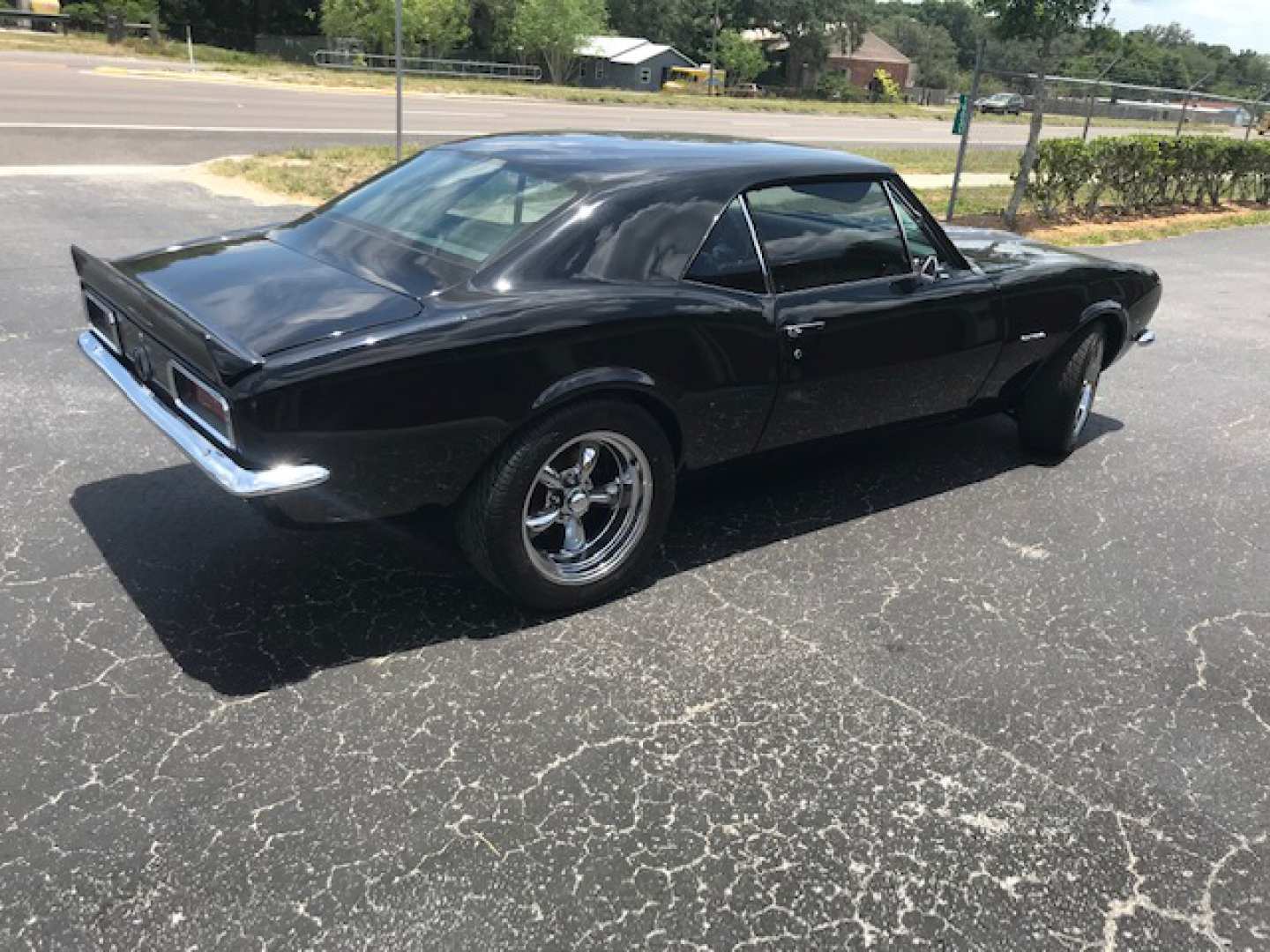 2nd Image of a 1967 CHEVROLET CAMARO RS
