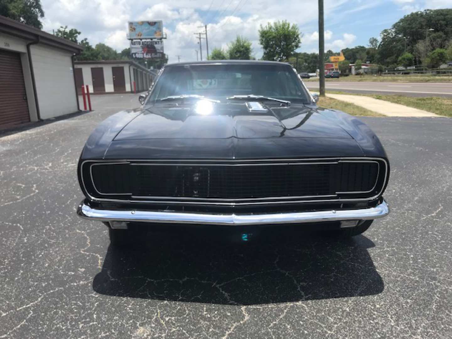 3rd Image of a 1967 CHEVROLET CAMARO RS