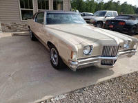 Image 3 of 5 of a 1971 PONTIAC GRAND PRIX