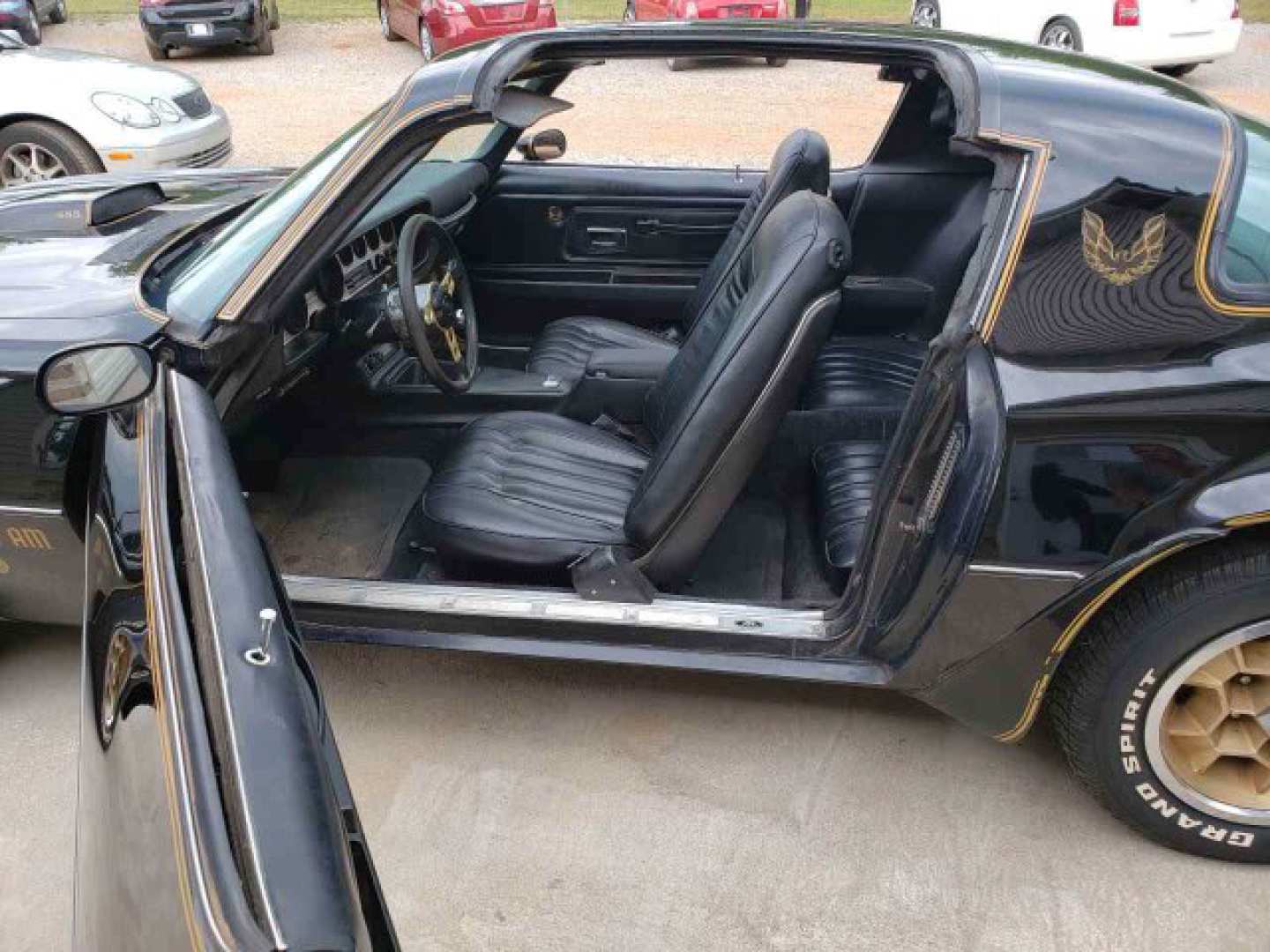 5th Image of a 1976 PONTIAC TRANS AM HURST PACKAGE