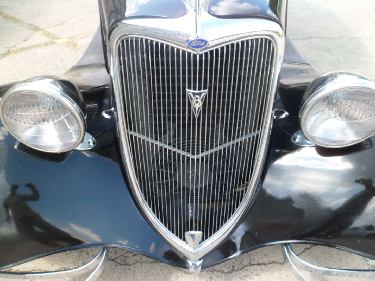 12th Image of a 1934 FORD SEDAN