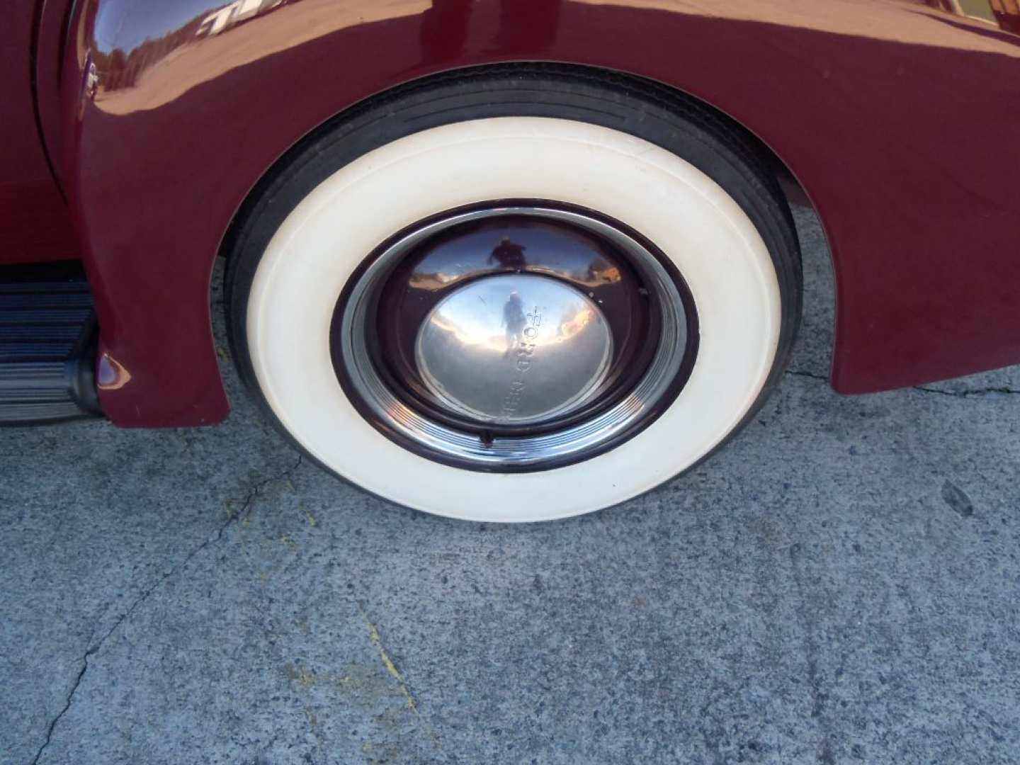 11th Image of a 1940 FORD DELUXE