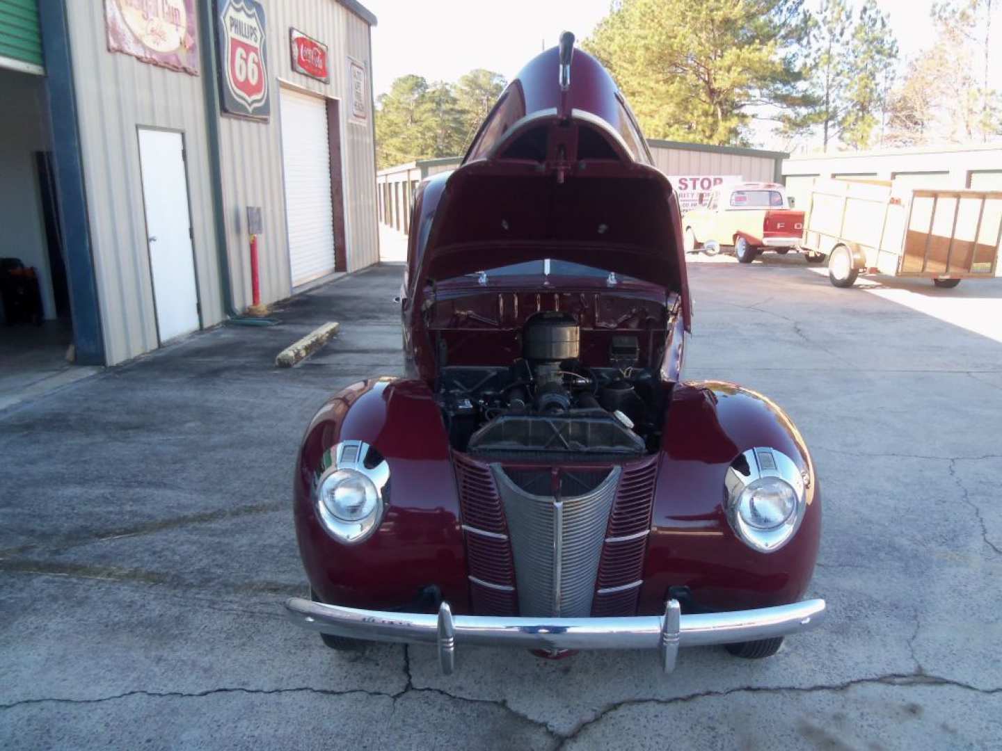 13th Image of a 1940 FORD DELUXE