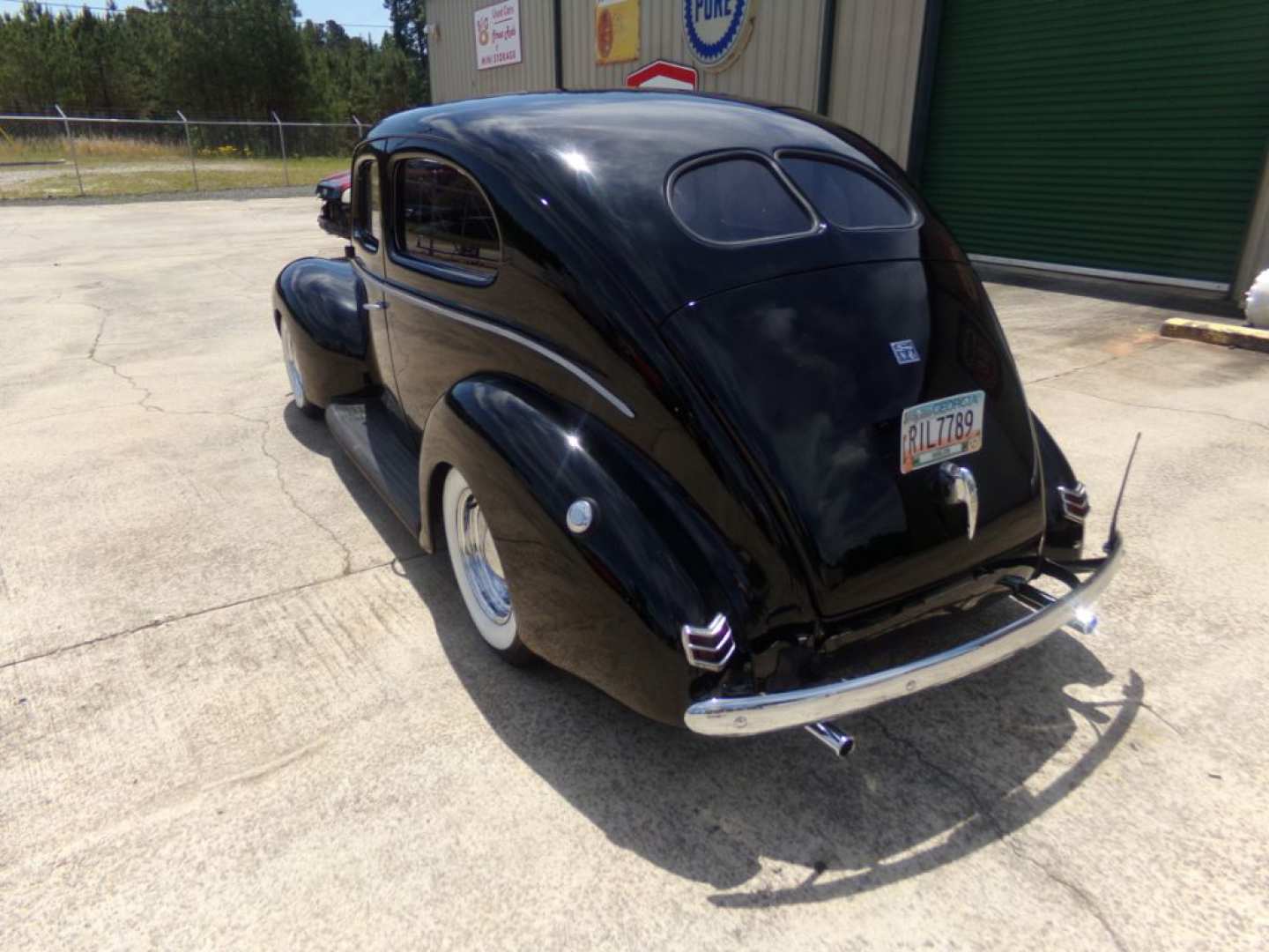 2nd Image of a 1940 FORD STANDARD