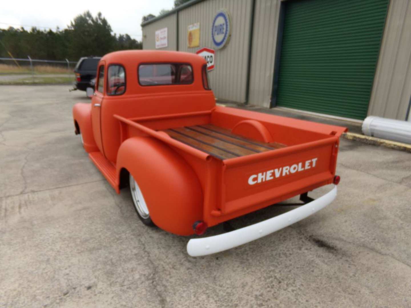 2nd Image of a 1950 CHEVROLET 3100