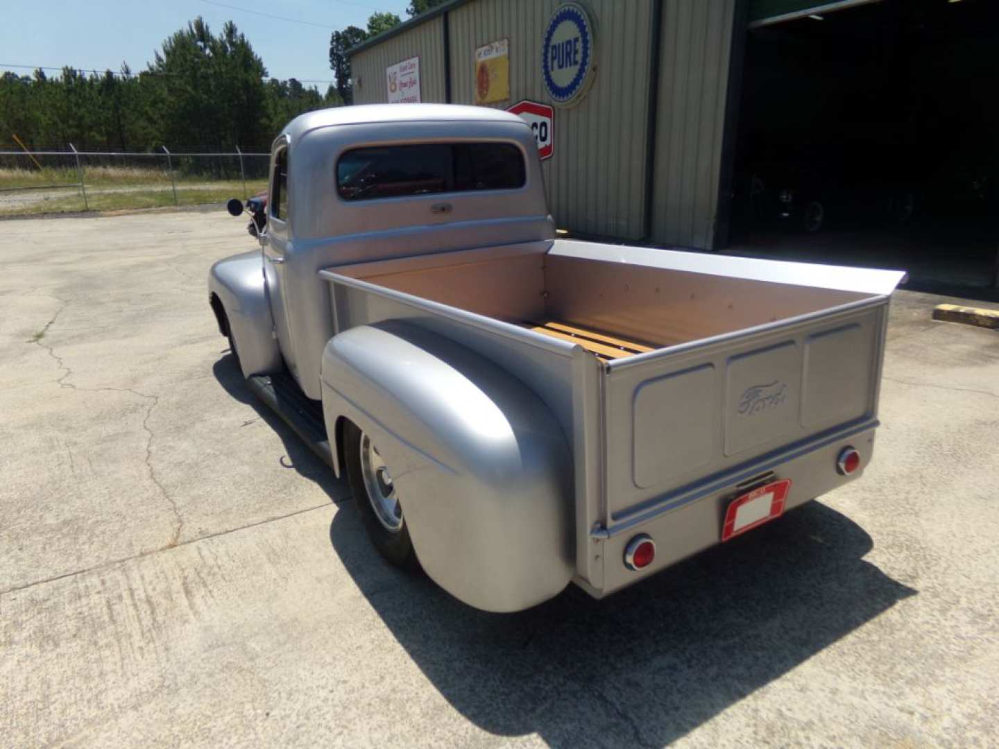 3rd Image of a 1951 FORD F-1