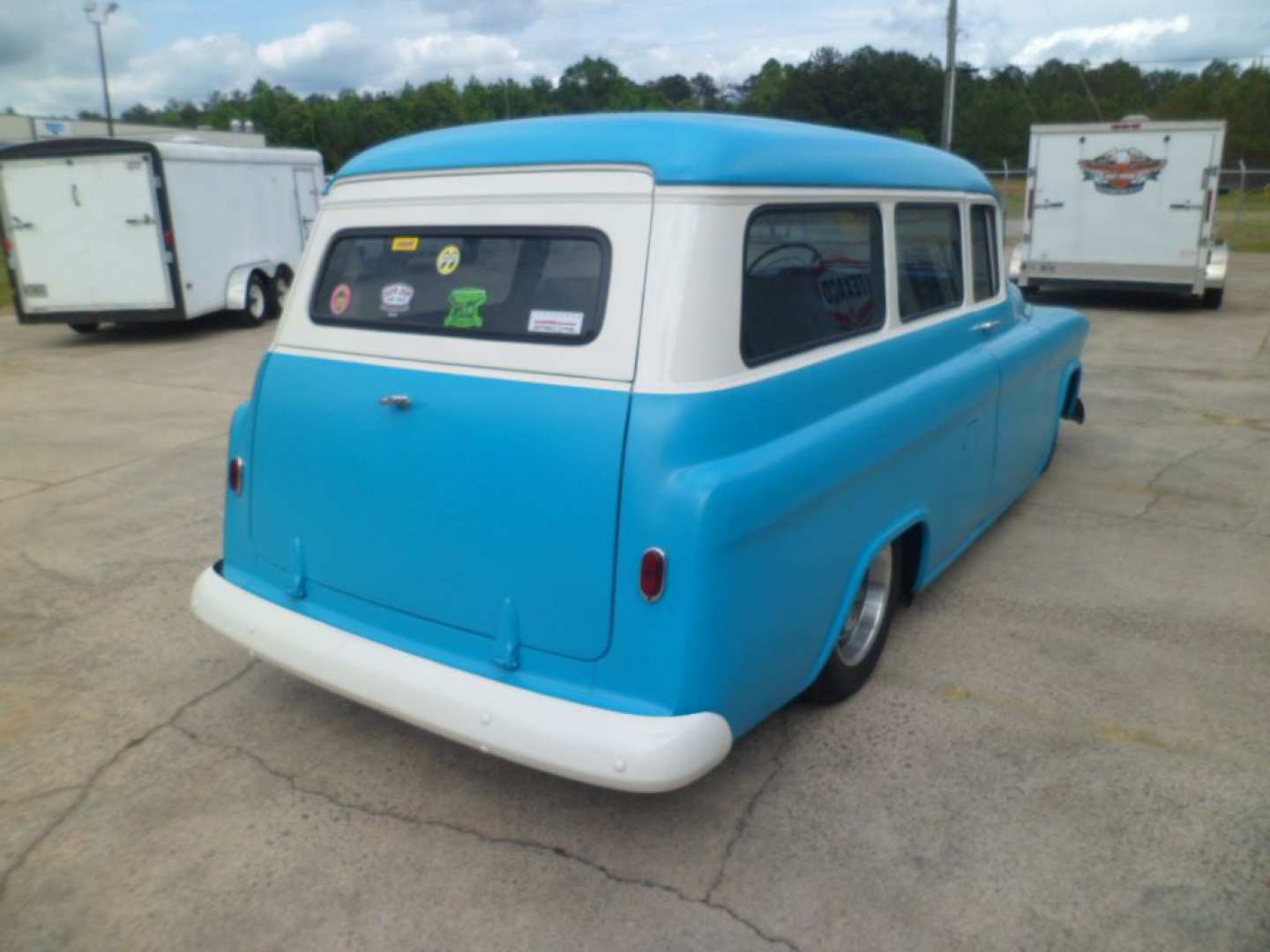 1st Image of a 1957 CHEVROLET SUBURBAN
