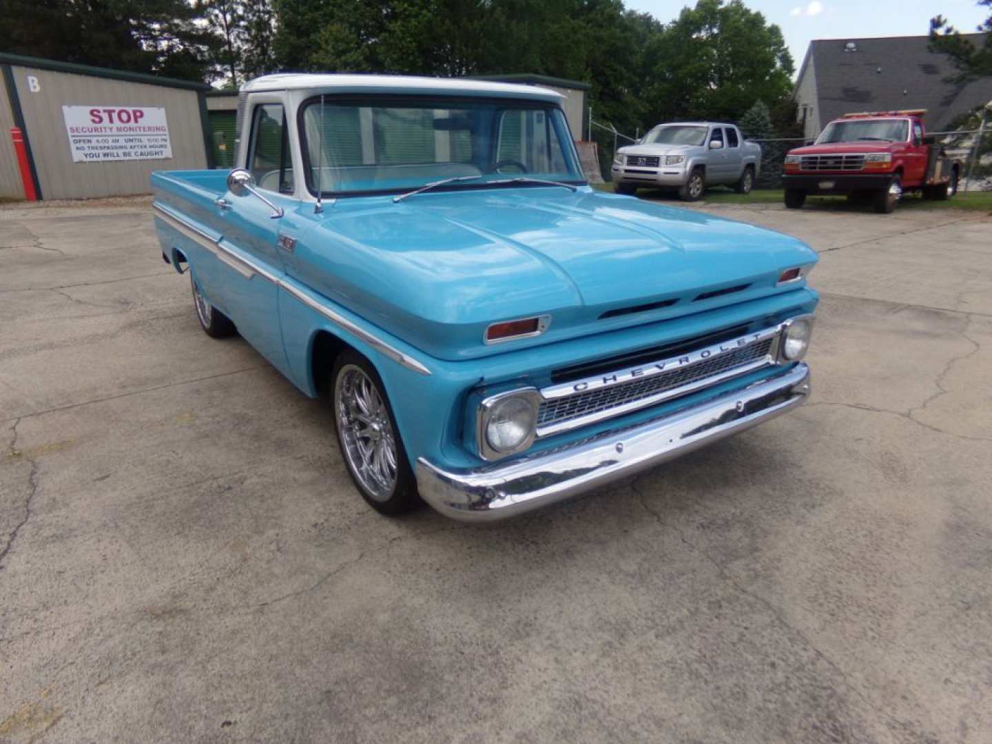 2nd Image of a 1965 CHEVROLET C-10