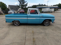 Image 10 of 30 of a 1965 CHEVROLET C-10
