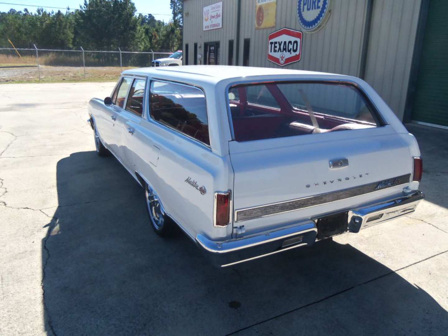 3rd Image of a 1965 CHEVROLET MALIBU