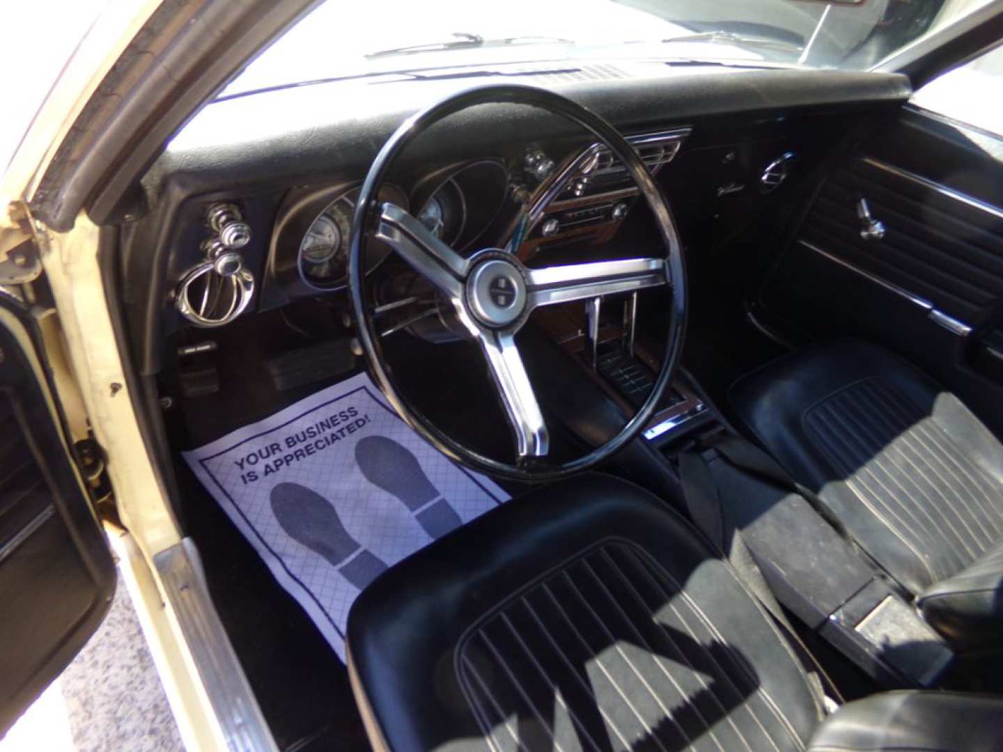 19th Image of a 1968 CHEVROLET CAMARO