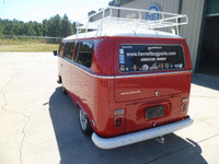 Image 8 of 31 of a 1970 VOLKSWAGEN CAMPER VAN