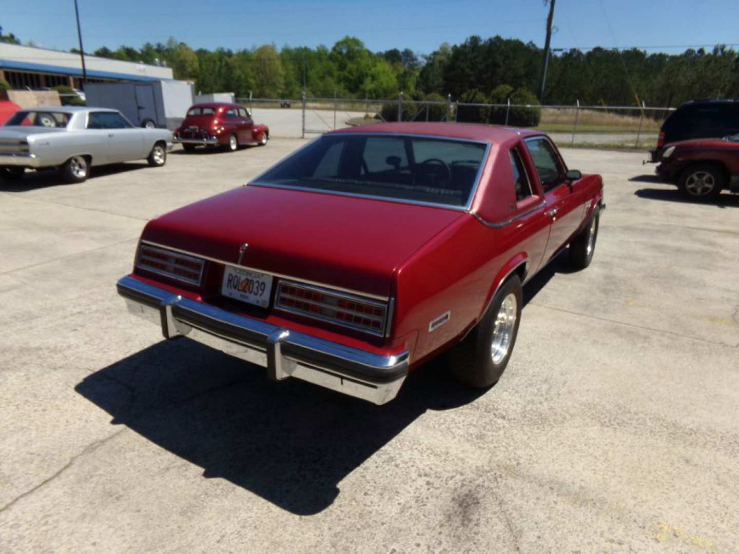 3rd Image of a 1976 PONTIAC VENTURA SJ