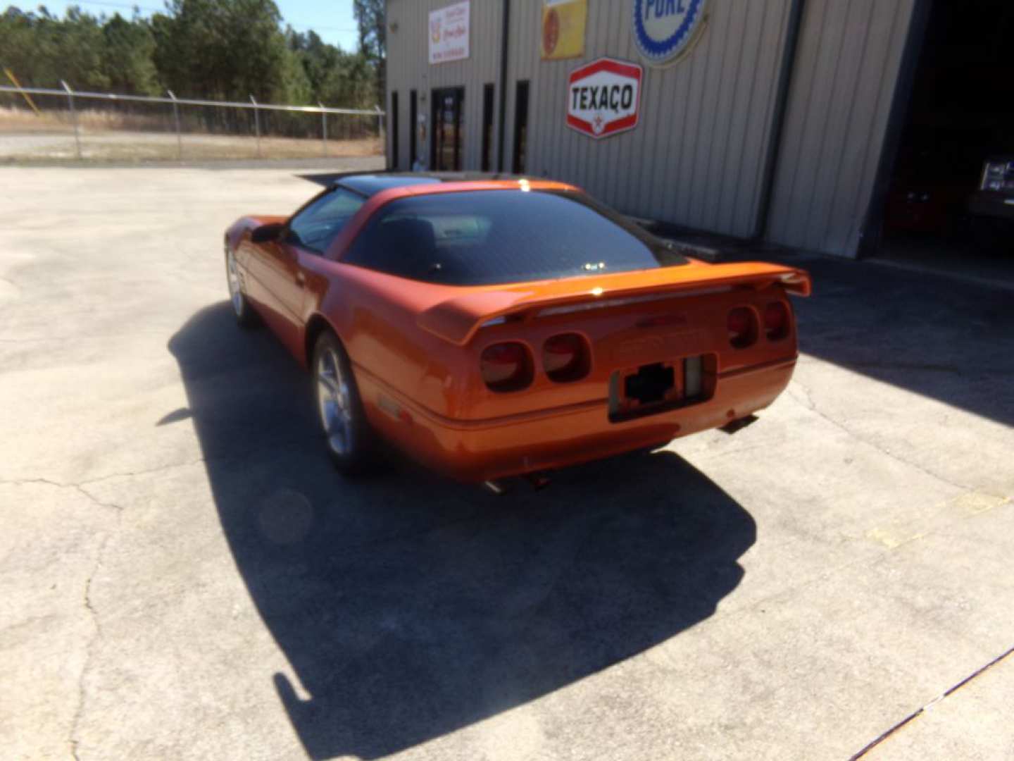 7th Image of a 1993 CHEVROLET CORVETTE C4