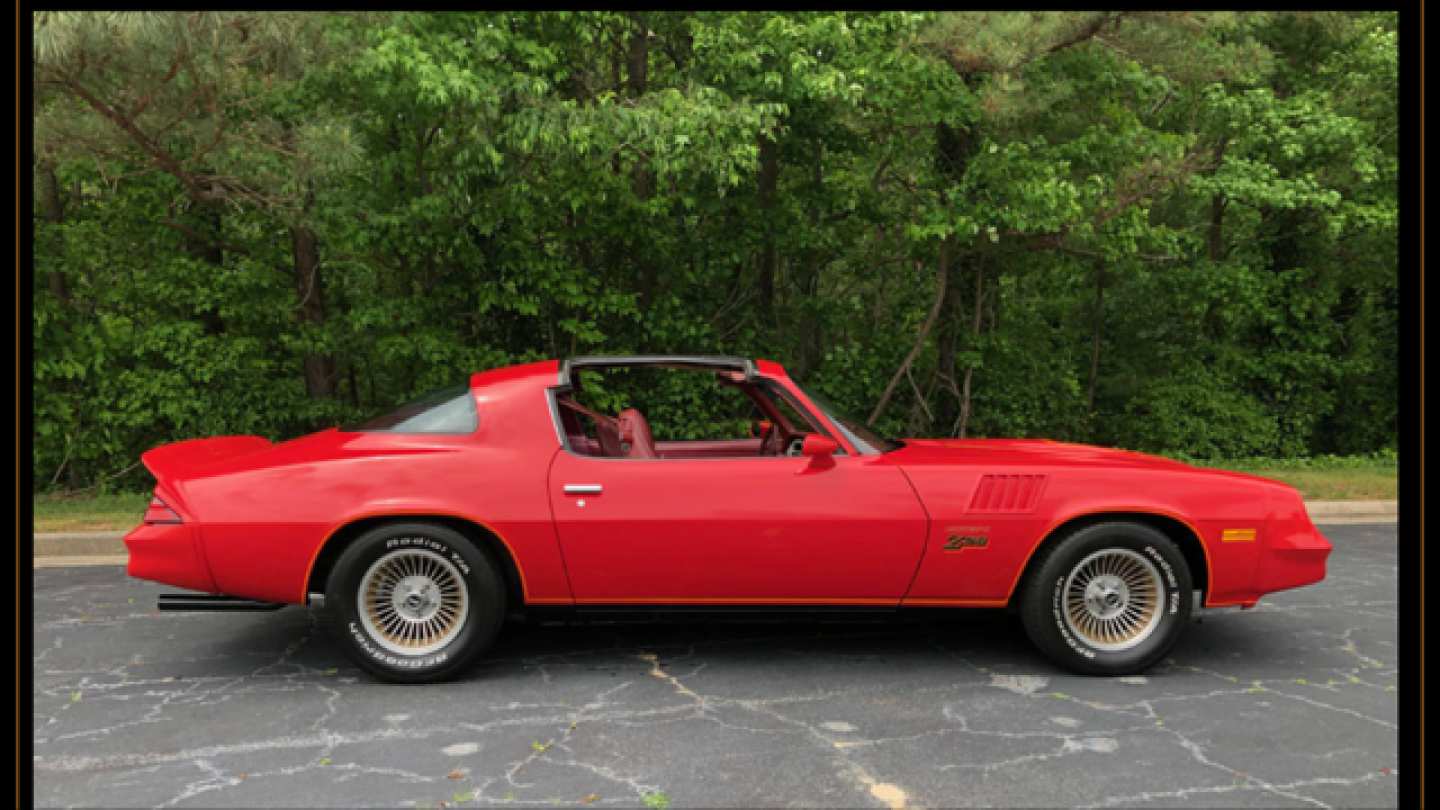 3rd Image of a 1978 CHEVROLET CAMARO