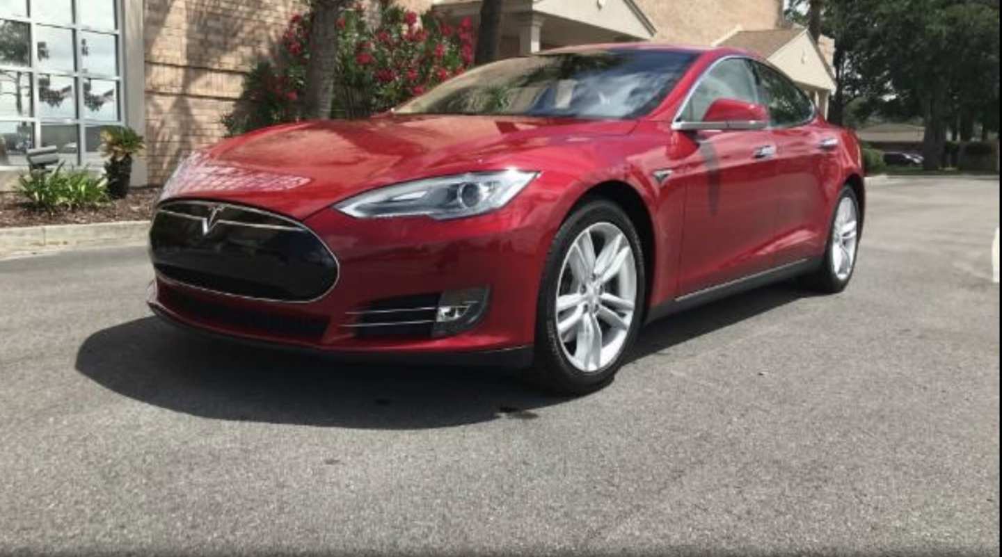 0th Image of a 2014 TESLA S70