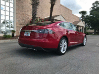 Image 4 of 5 of a 2014 TESLA S70