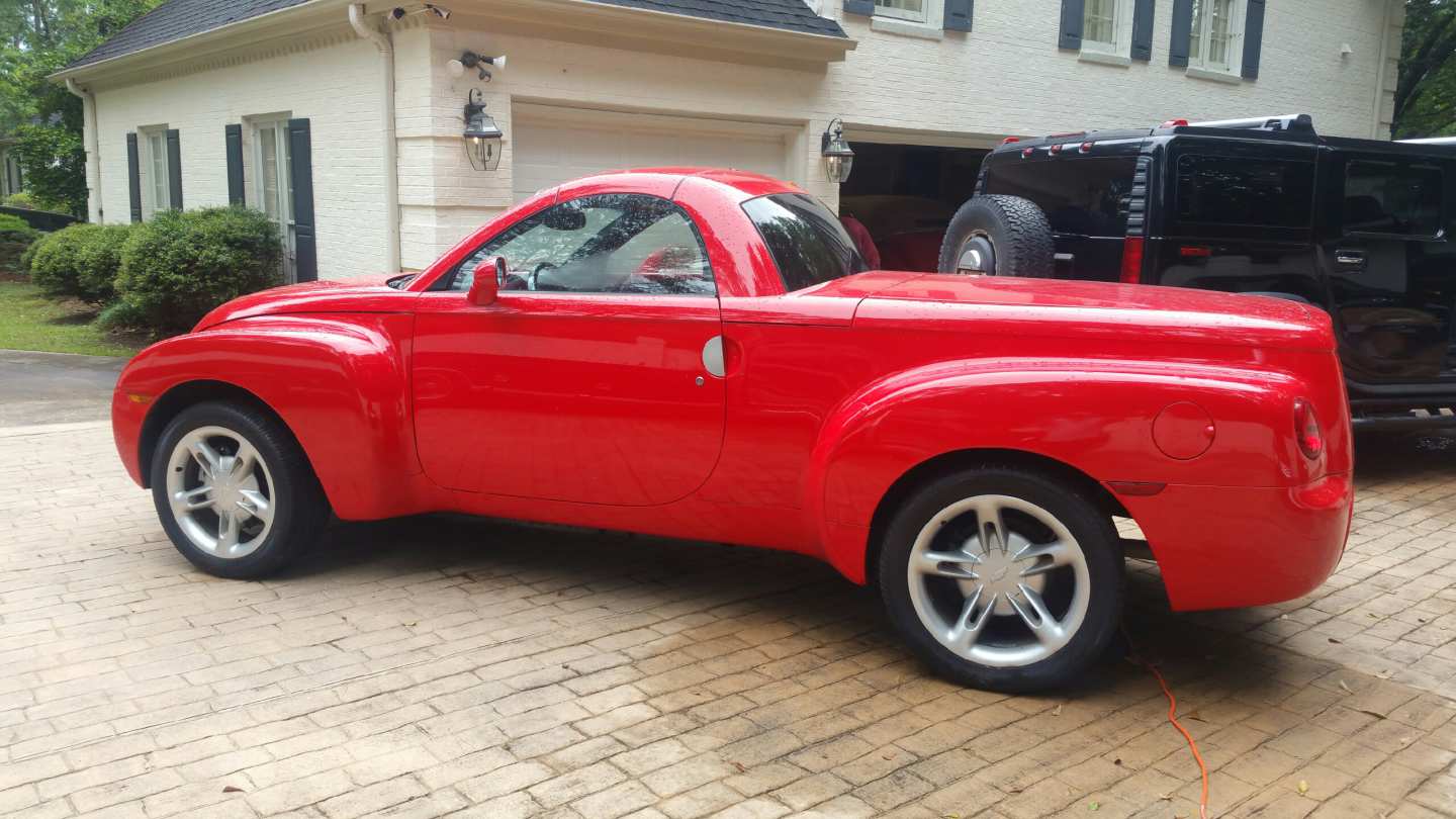 2nd Image of a 2004 CHEVROLET SSR