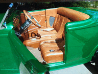 Image 5 of 7 of a 1932 FORD ROADSTER
