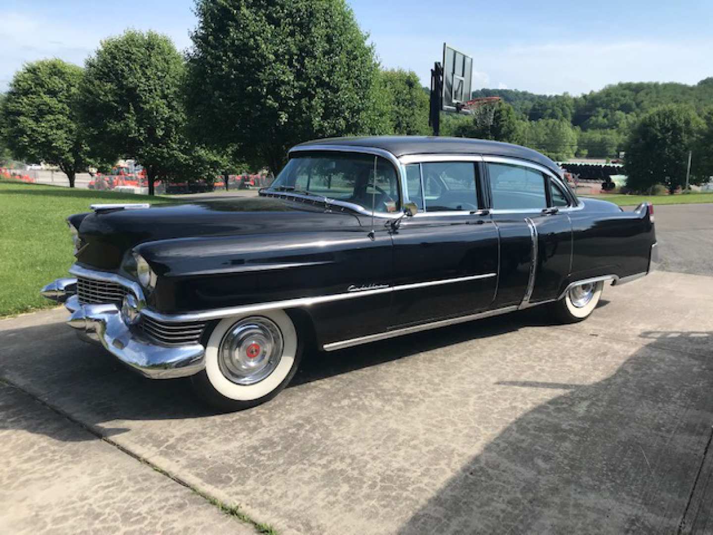 1st Image of a 1954 CADILLAC SERIES 62
