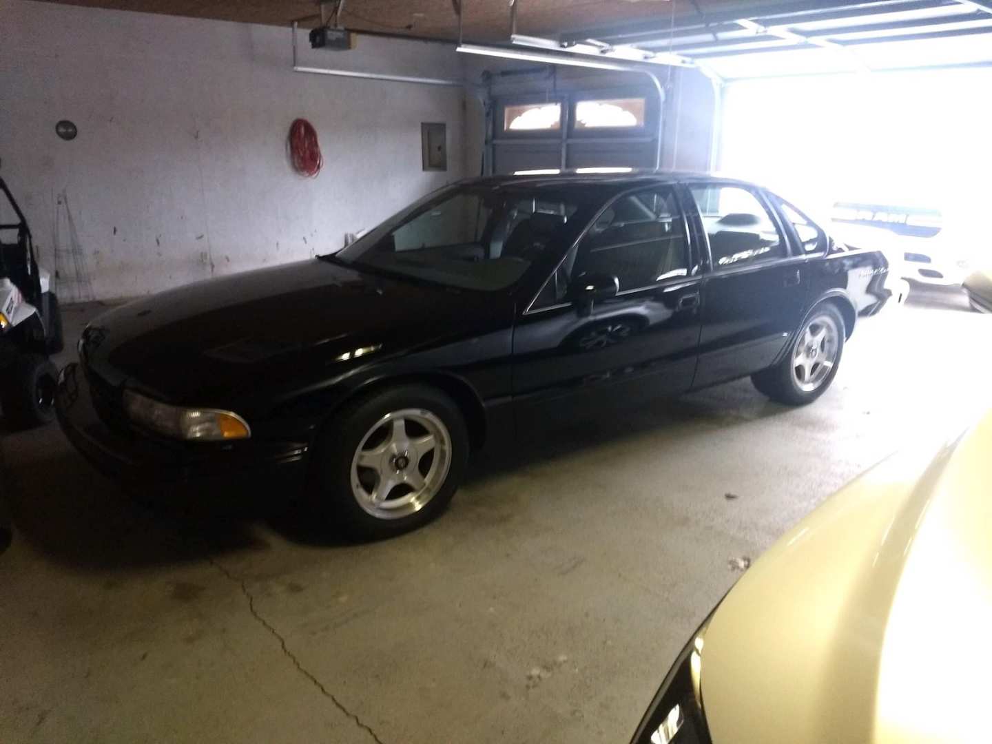 0th Image of a 1994 CHEVROLET IMPALA