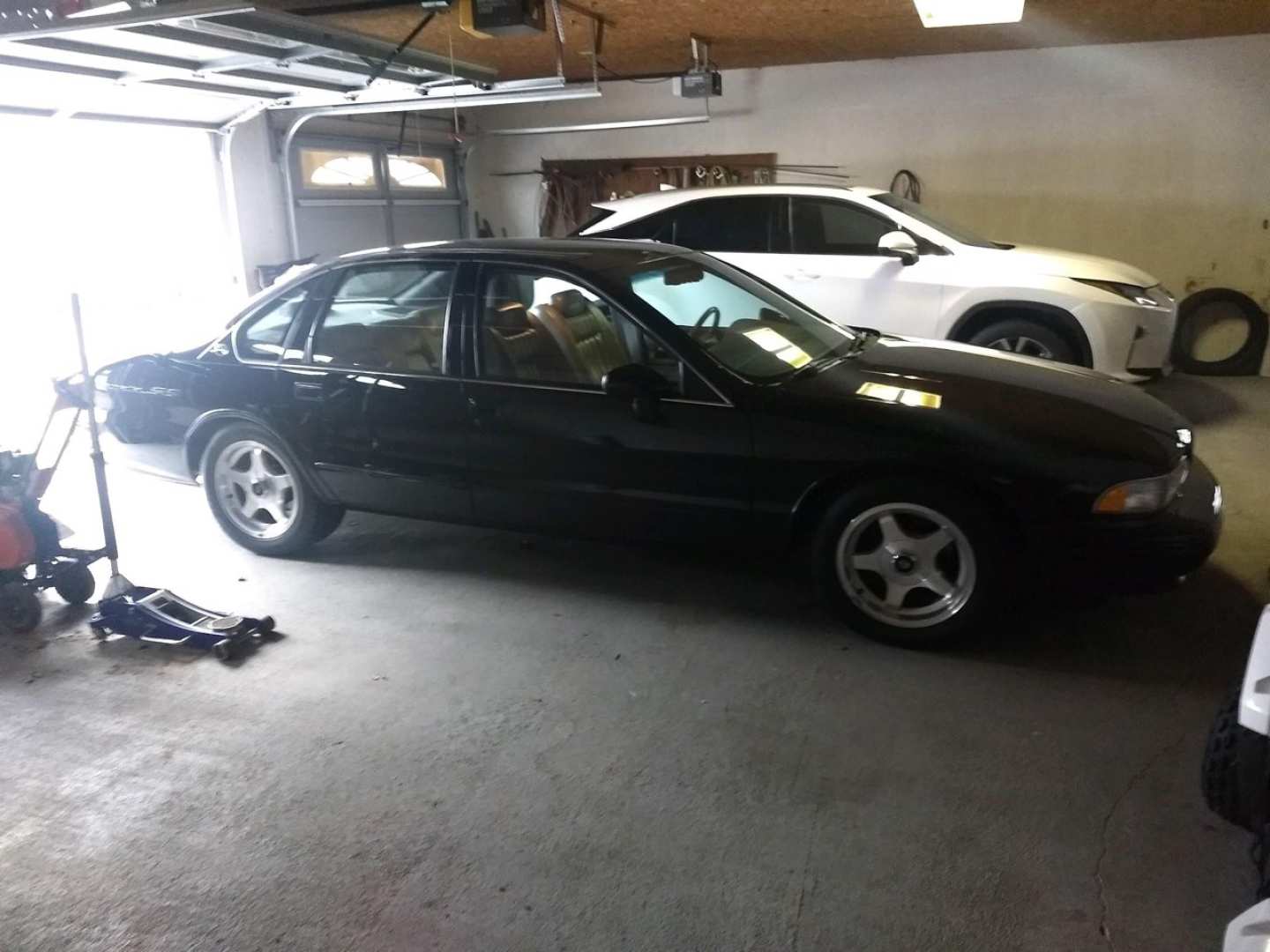 1st Image of a 1994 CHEVROLET IMPALA