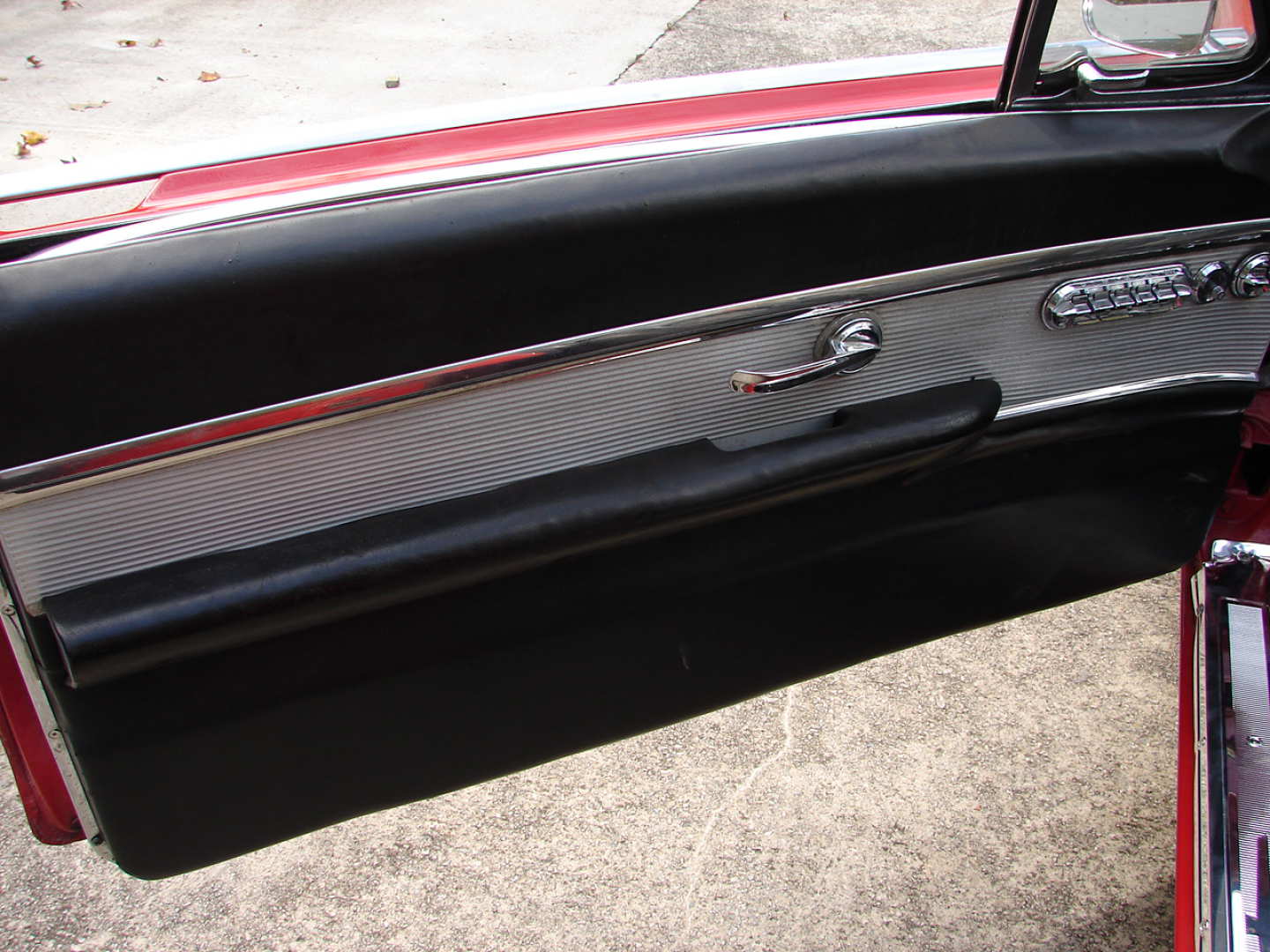 7th Image of a 1961 FORD THUNDERBIRD