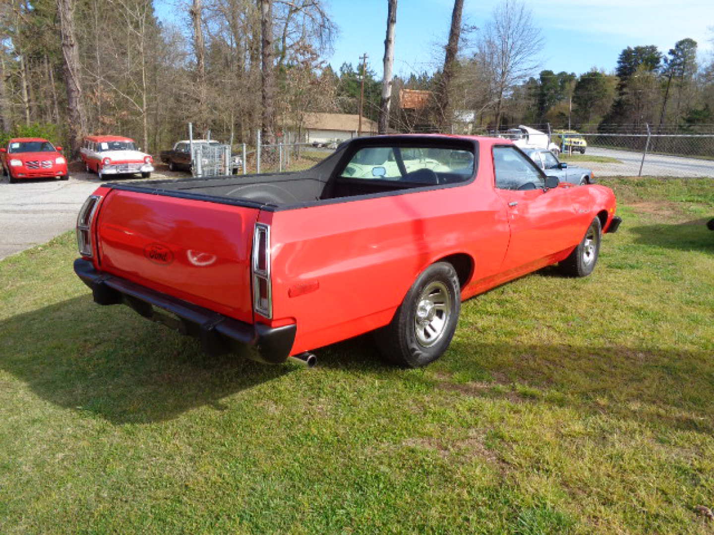 2nd Image of a 1976 FORD RANCHERO