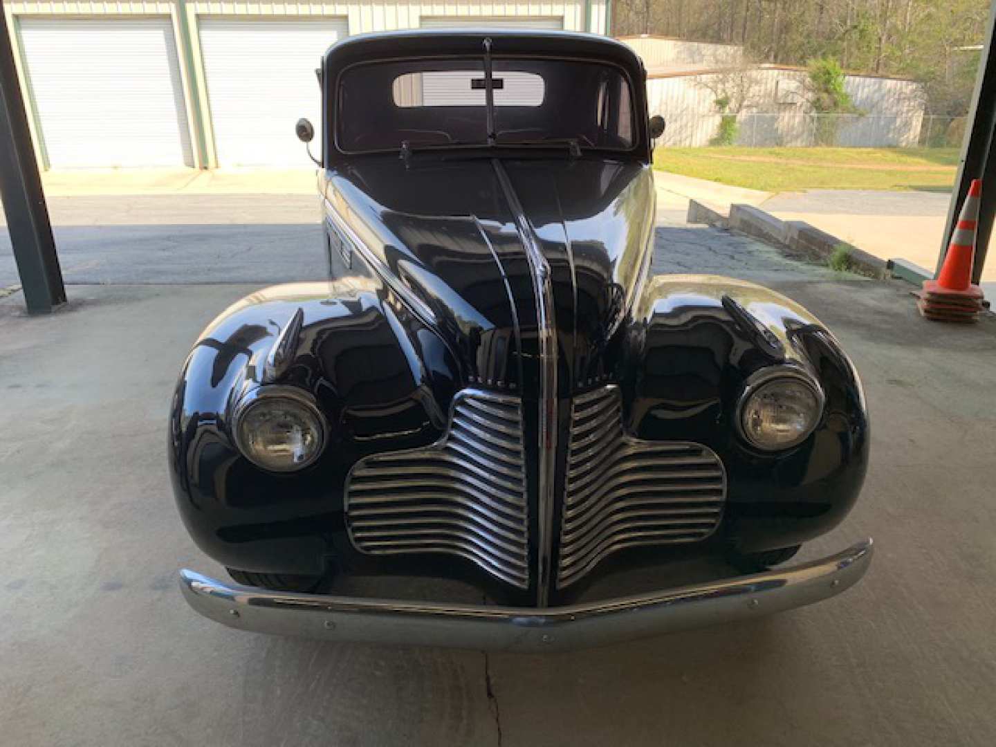 2nd Image of a 1940 BUICK BUSINESS COUPE
